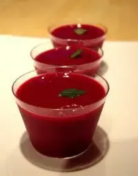 Crème de betterave au sésame
